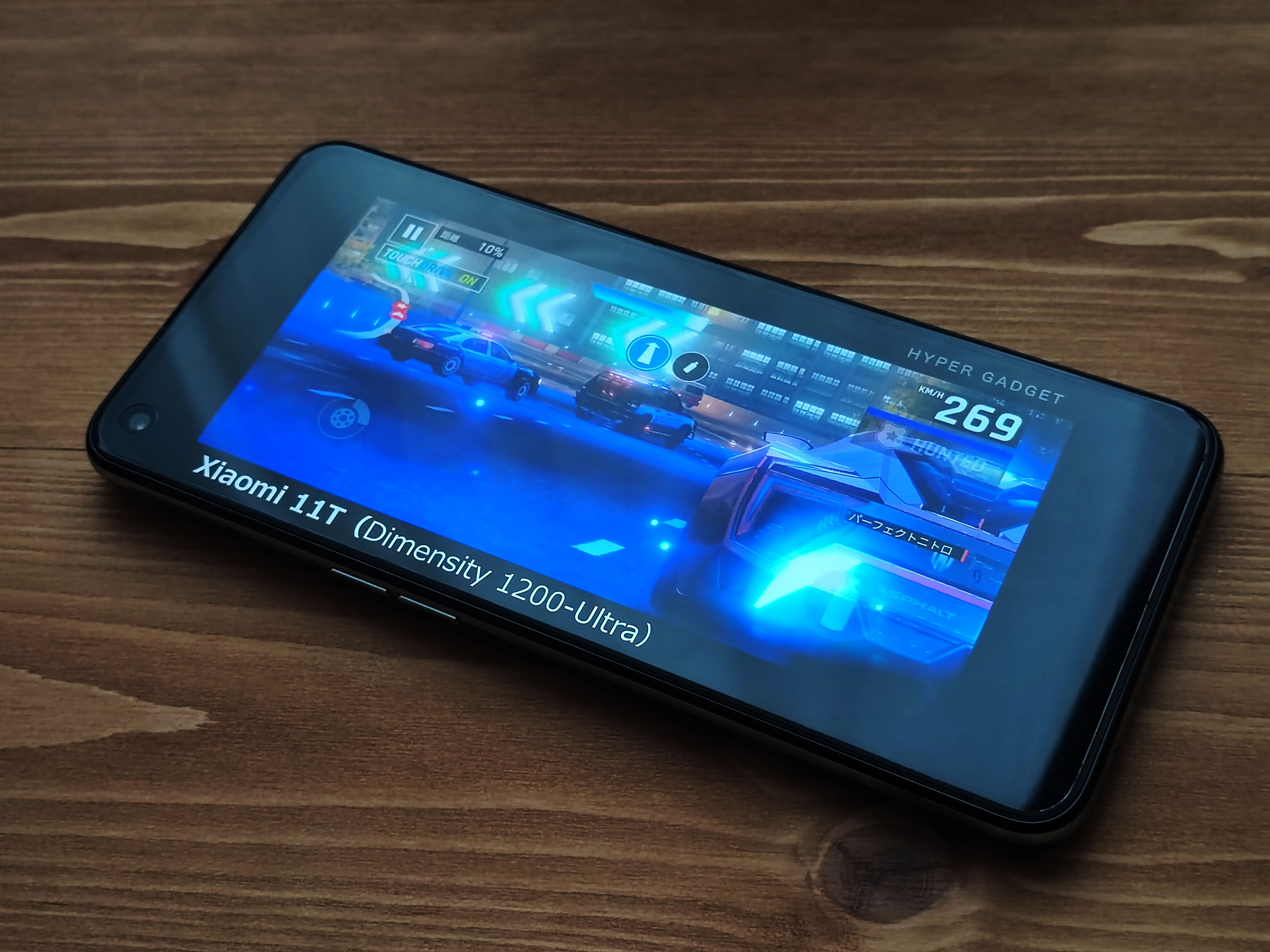 液晶ディスプレイ