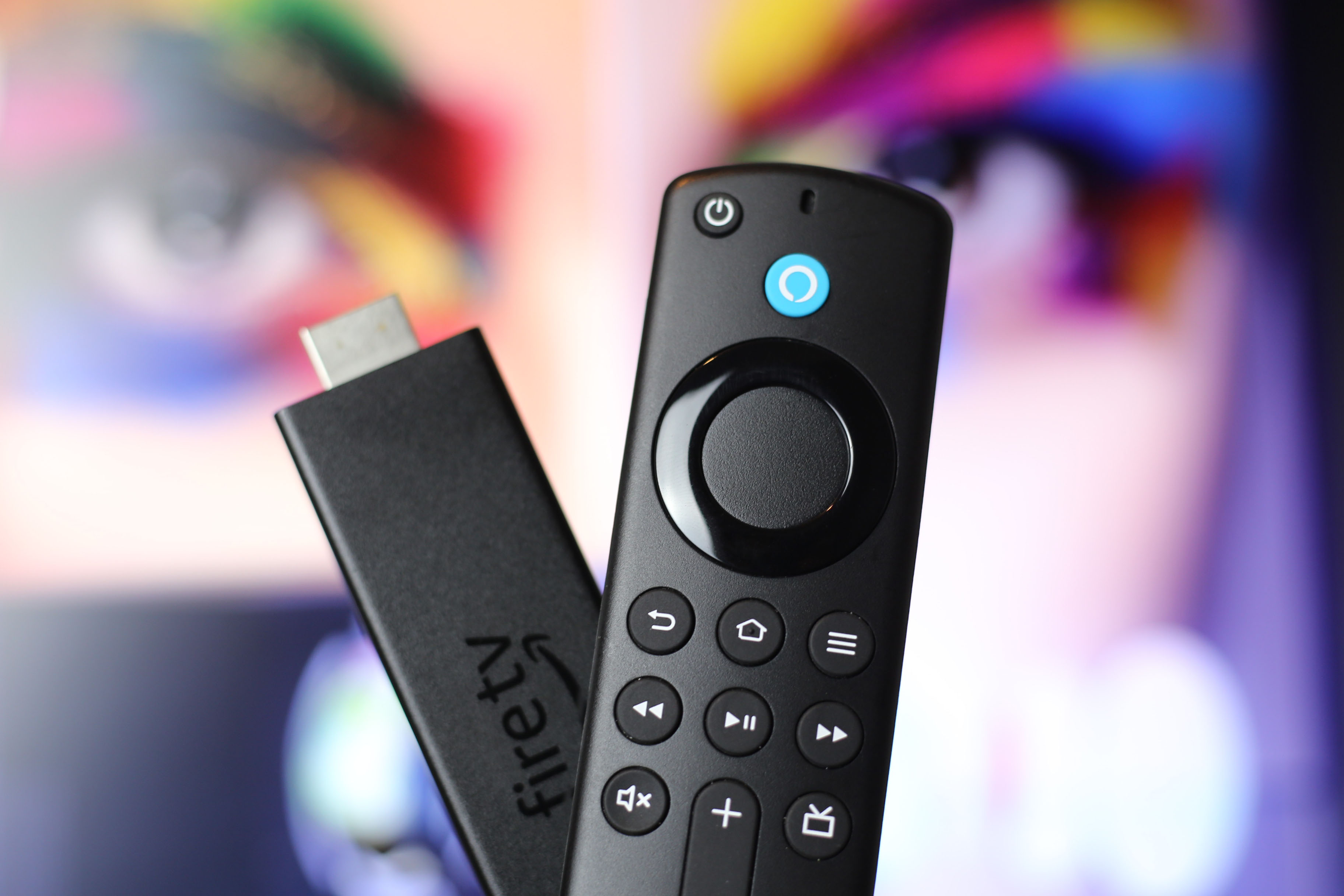 Fire TV Stick 4K Maxと格安プロジェクターを使ってホームシアター