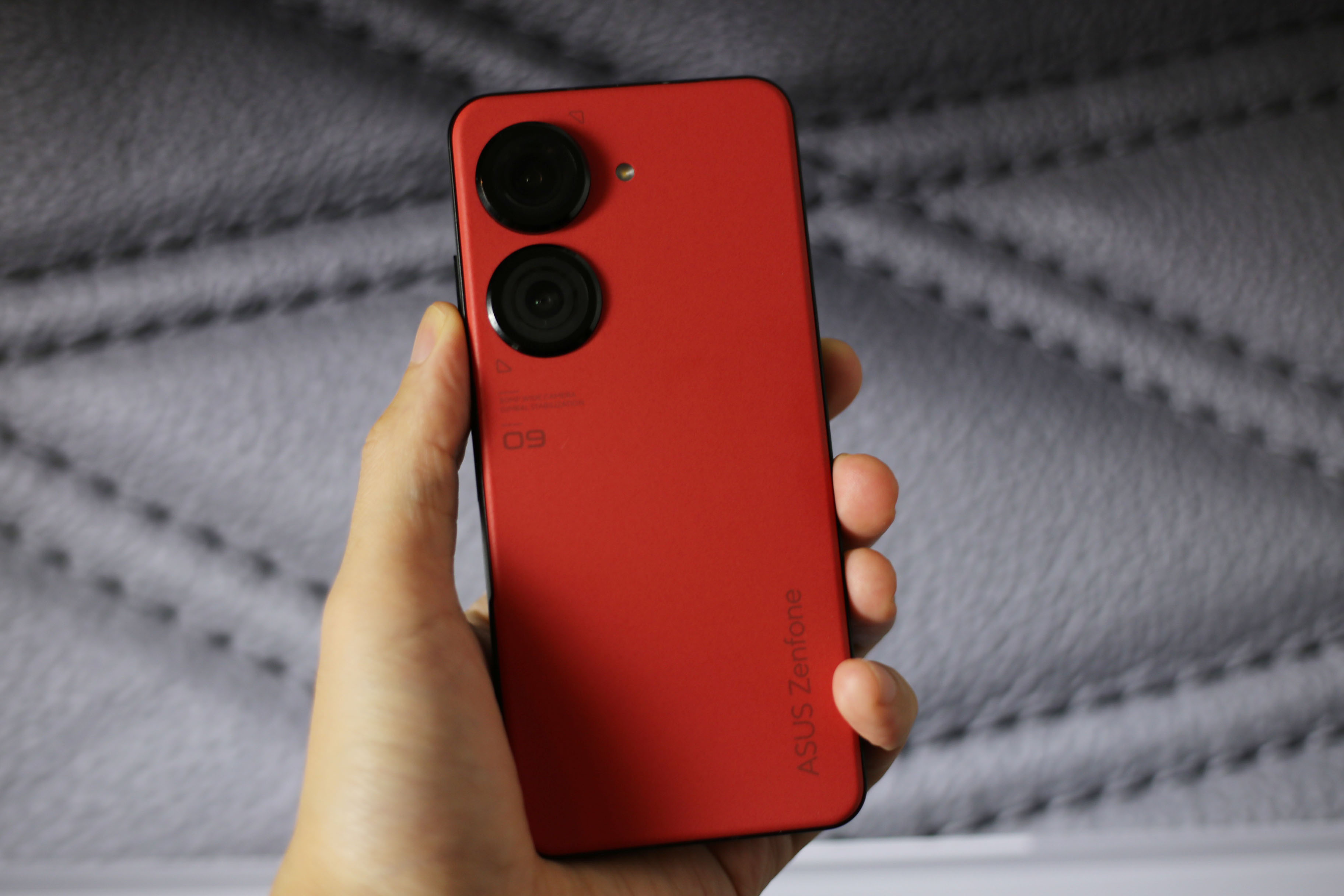 低電力低発熱な小型ハイエンドの革命機Zenfone 9のベンチマーク