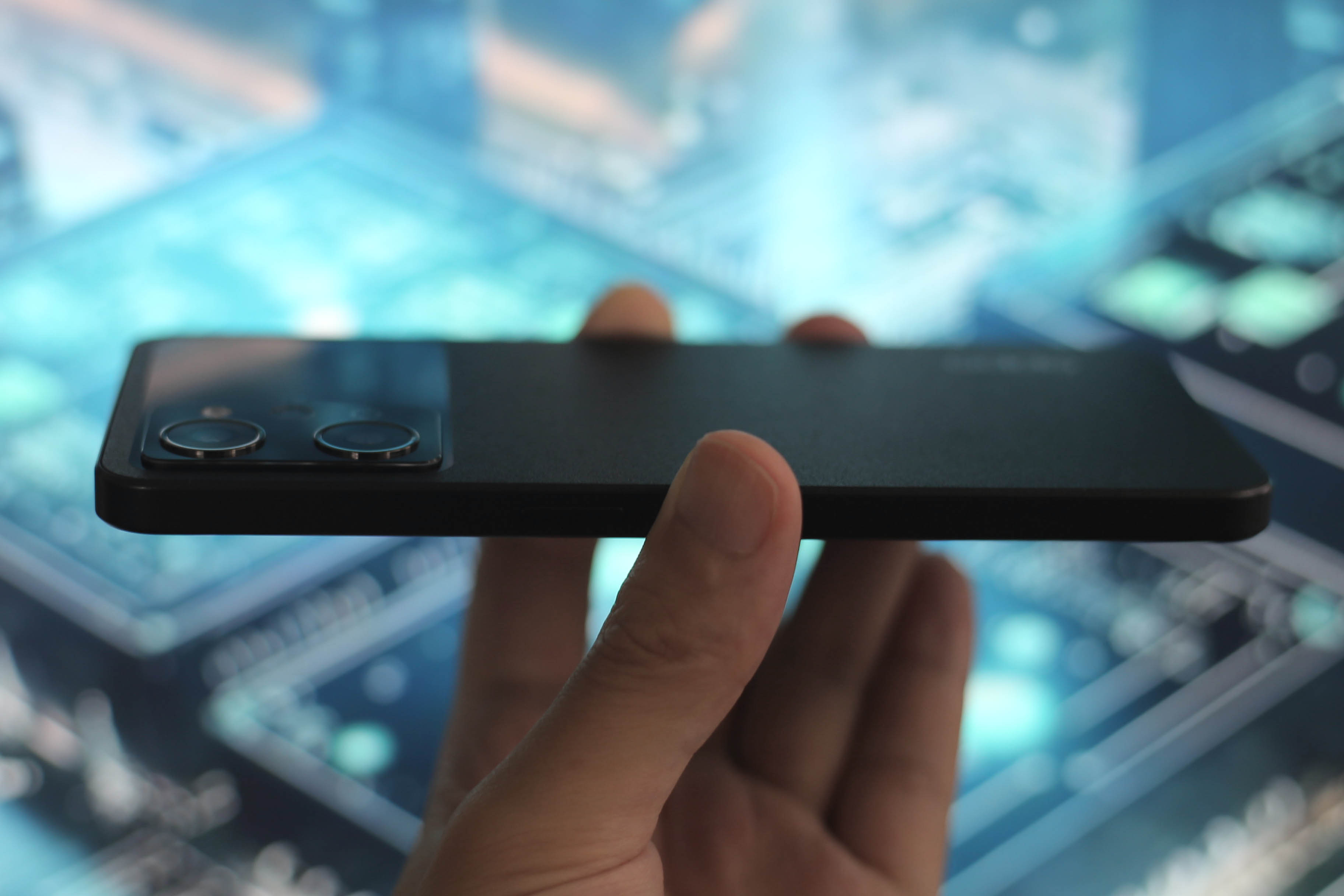 OPPO Reno9 AとOPPO Reno7 Aどちらを購入すべきか。迷っているなら・・・