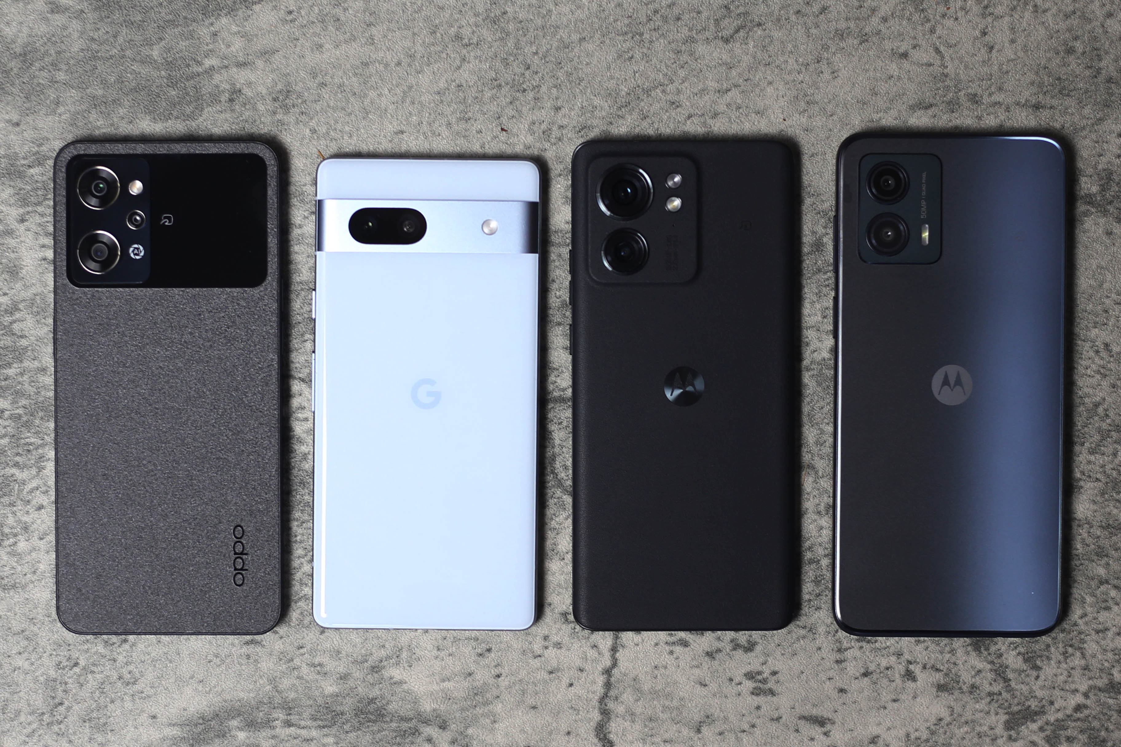 スマートフォン4種の充電速度を比較