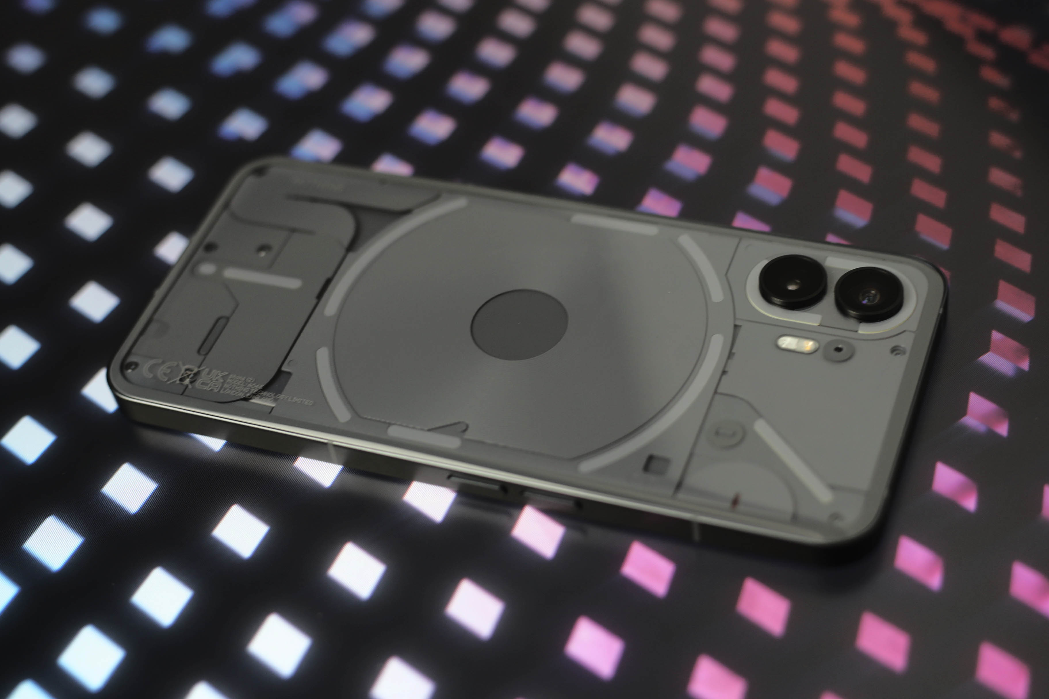 Nothing Phone (2)が搭載する低クロックSnapdragon 8+ Gen 1の闇を暴く