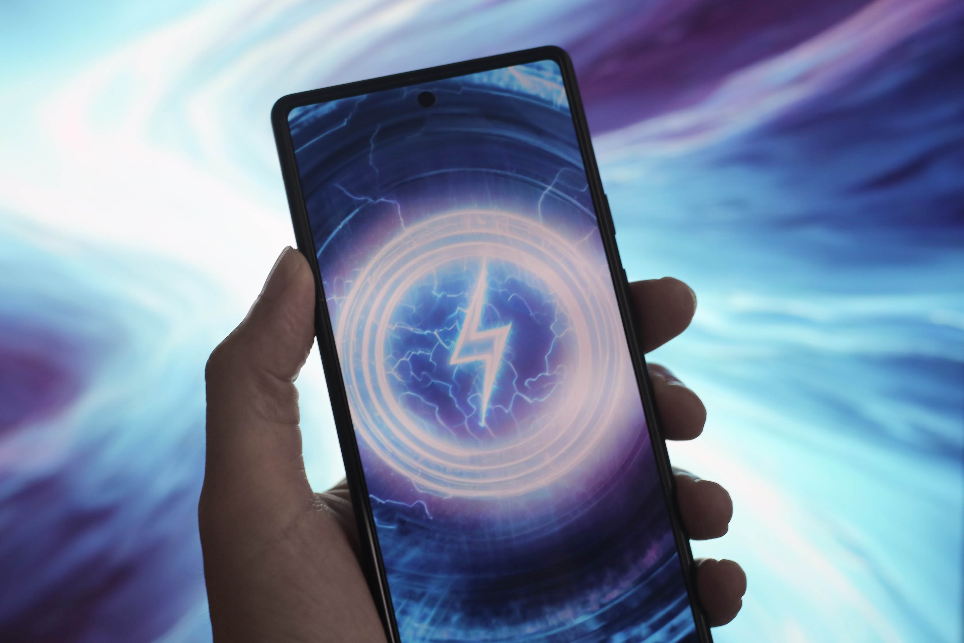 スマートフォンの充電サイクル回数が分かれば中古端末の信憑性が増す