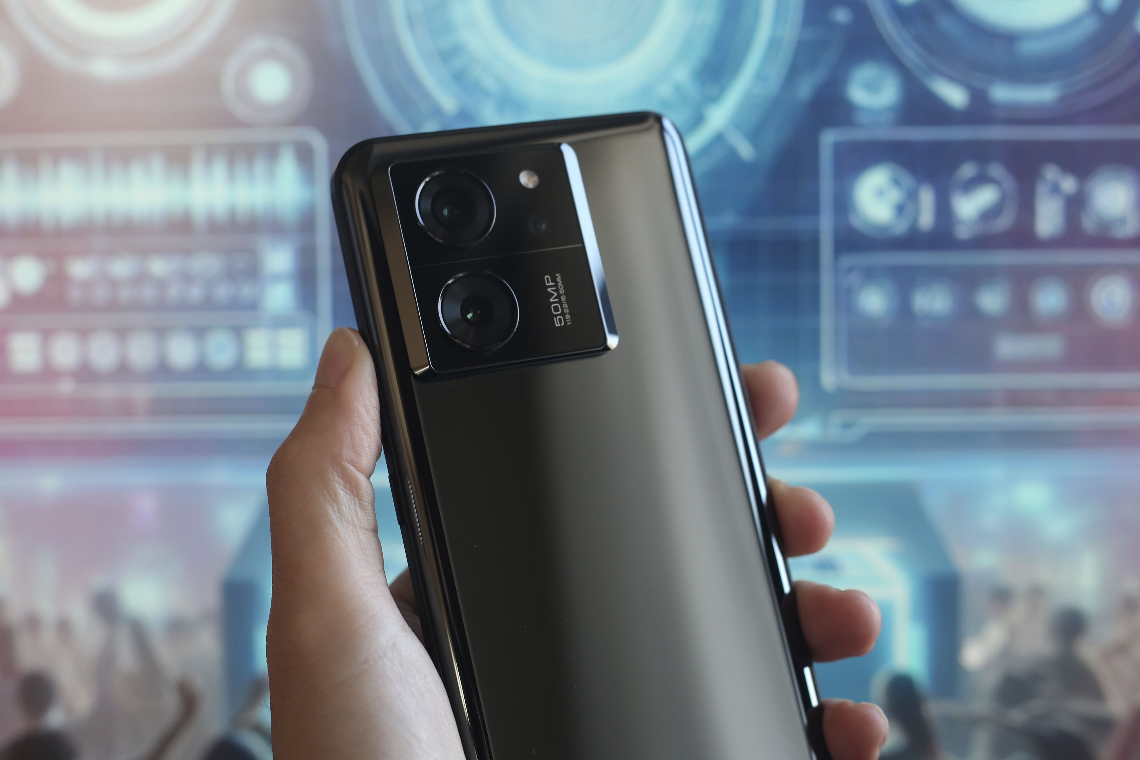 Xiaomiのスマートフォンでイマーシブサウンドの効果を得る為の設定方法