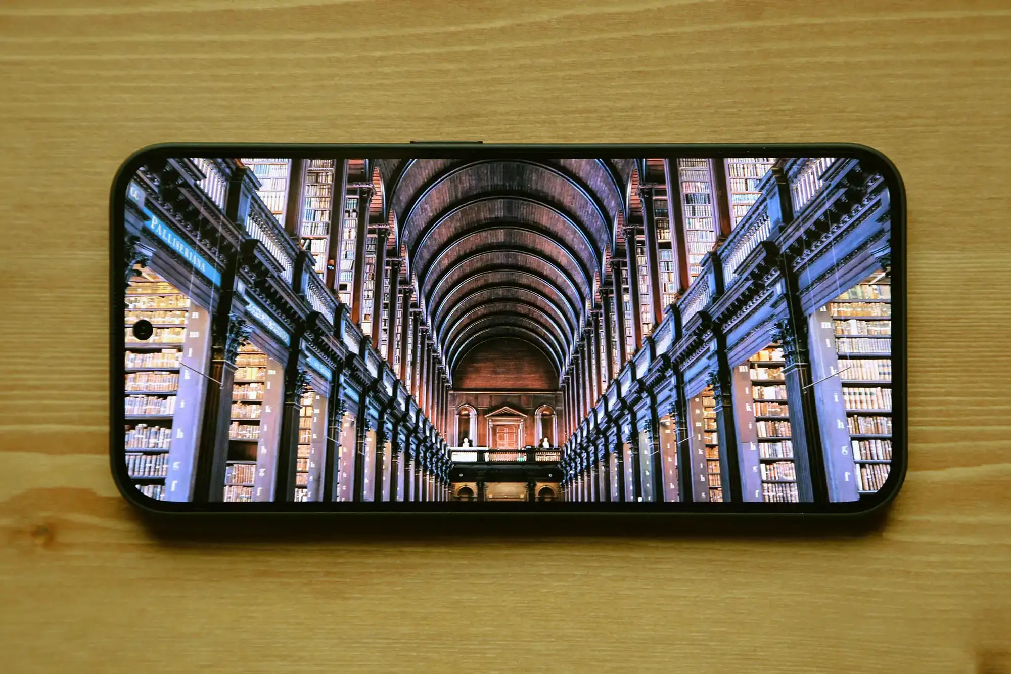 ディスプレイ横