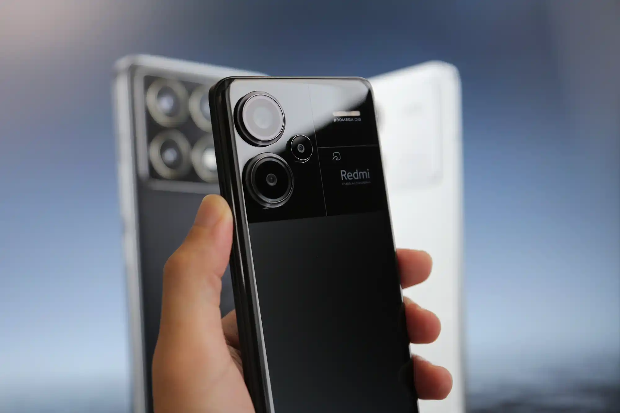 Redmi Note 13 Pro+ 5GとPOCO F6 Pro