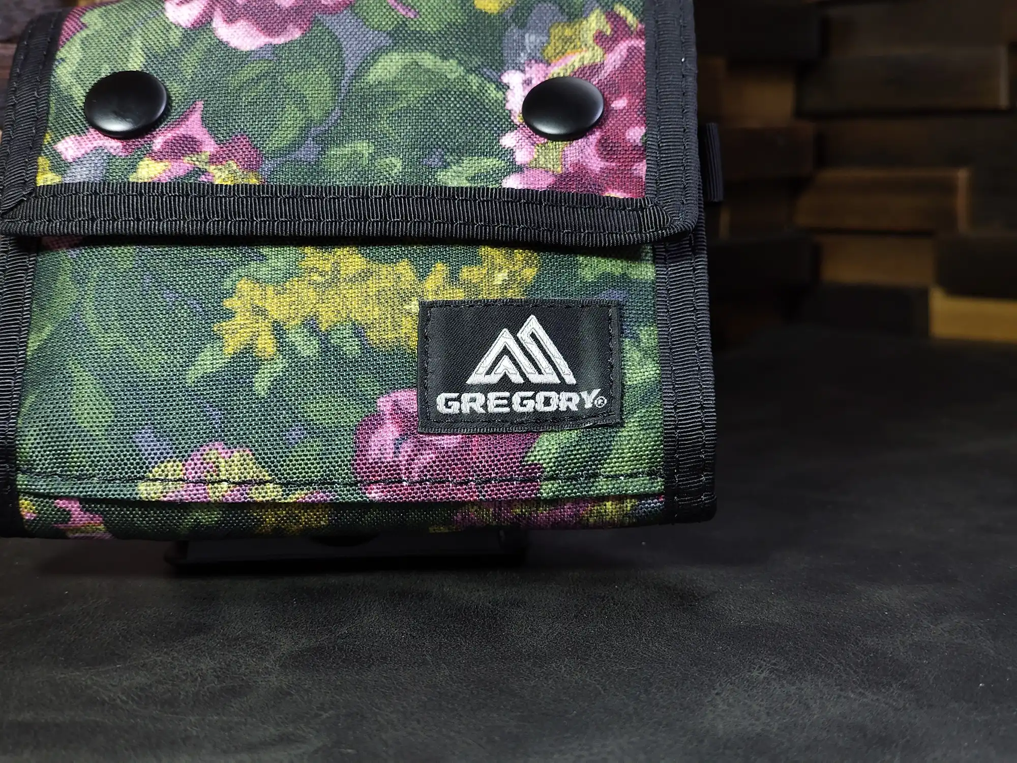 ナイロンウォレット撮影拡大2