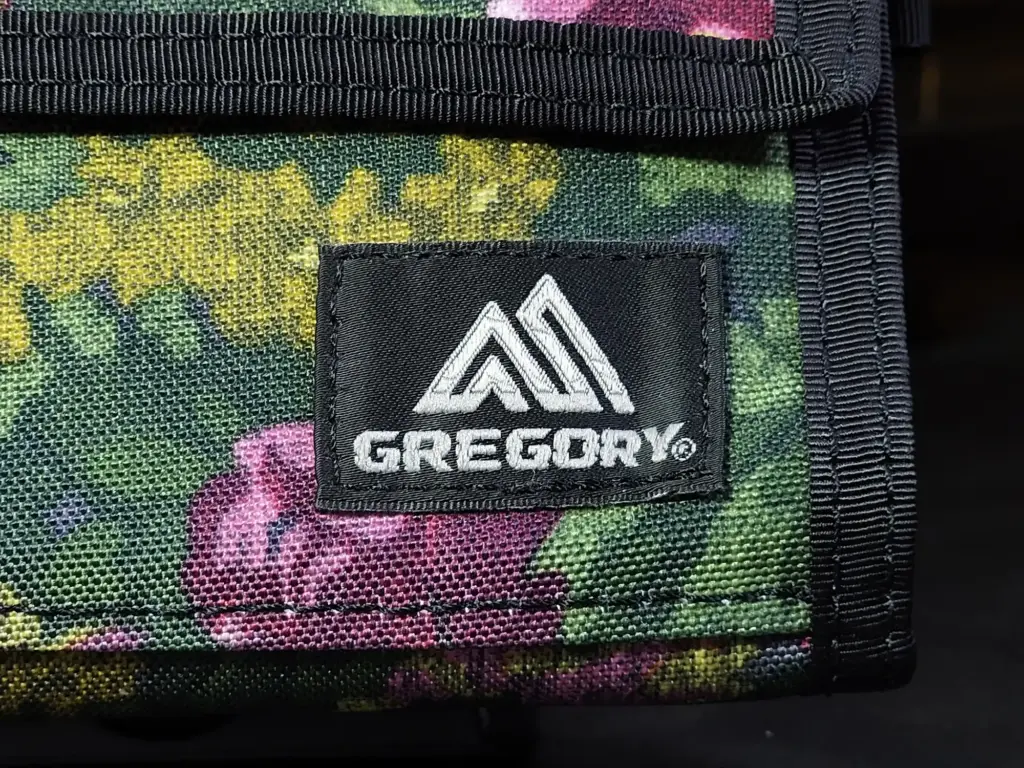 グレゴリーウォレットデジタルズーム