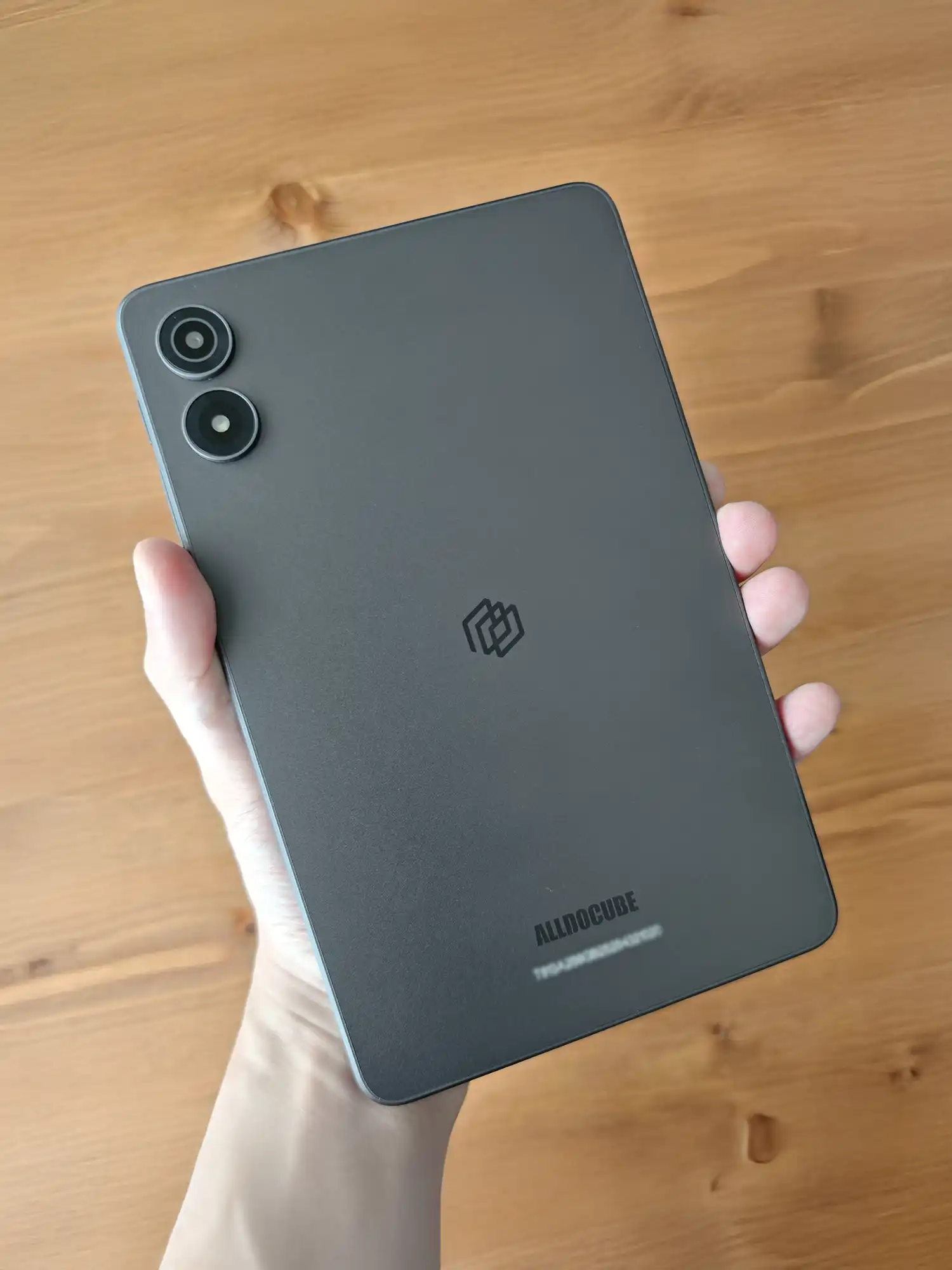 タブレット片手持ち