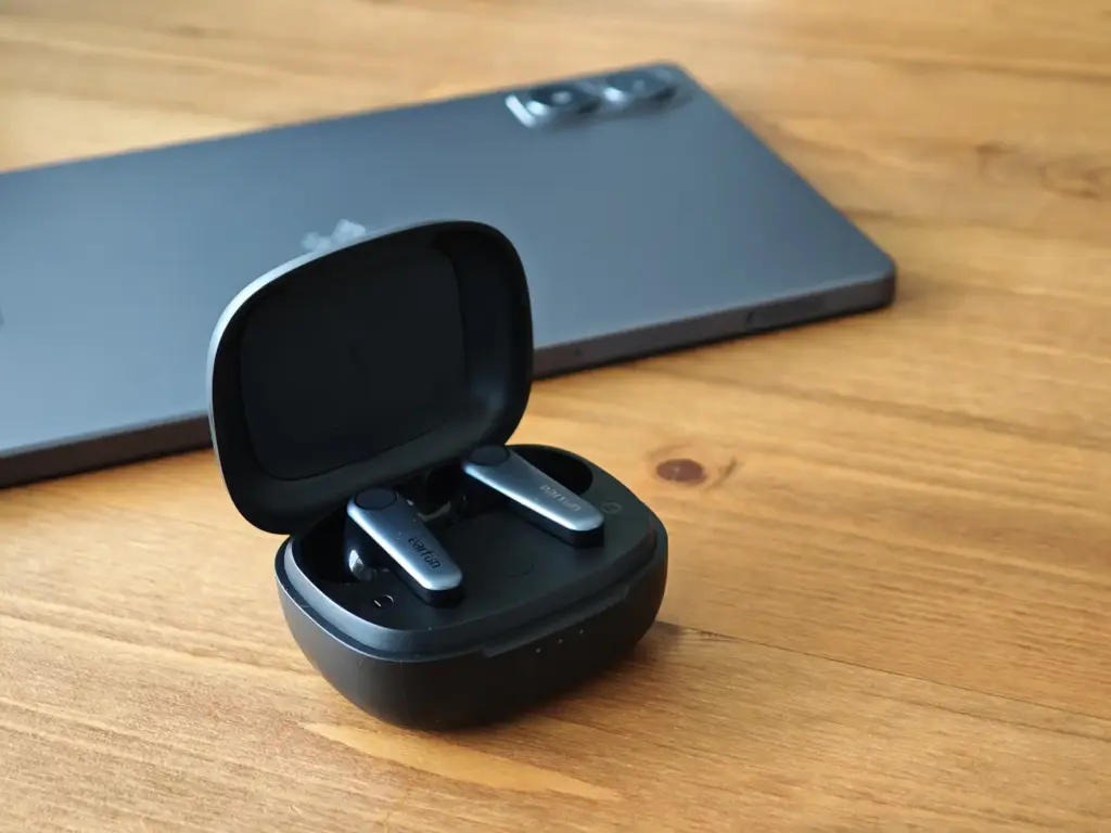 Bluetoothイヤフォン