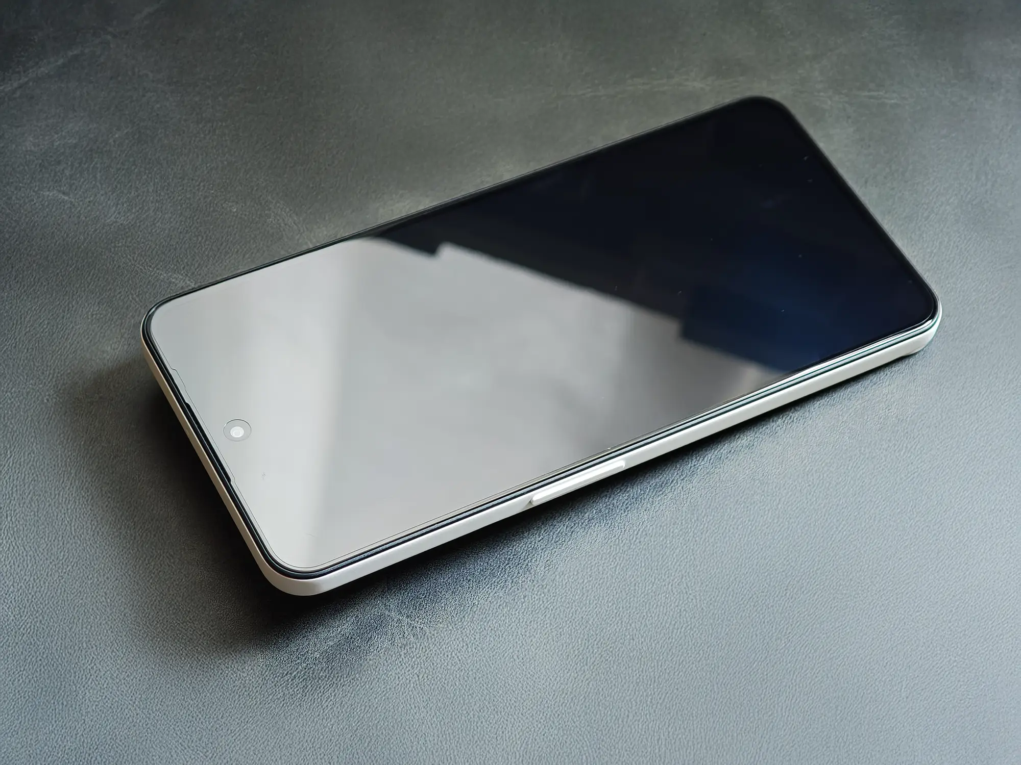 ディスプレイガラス