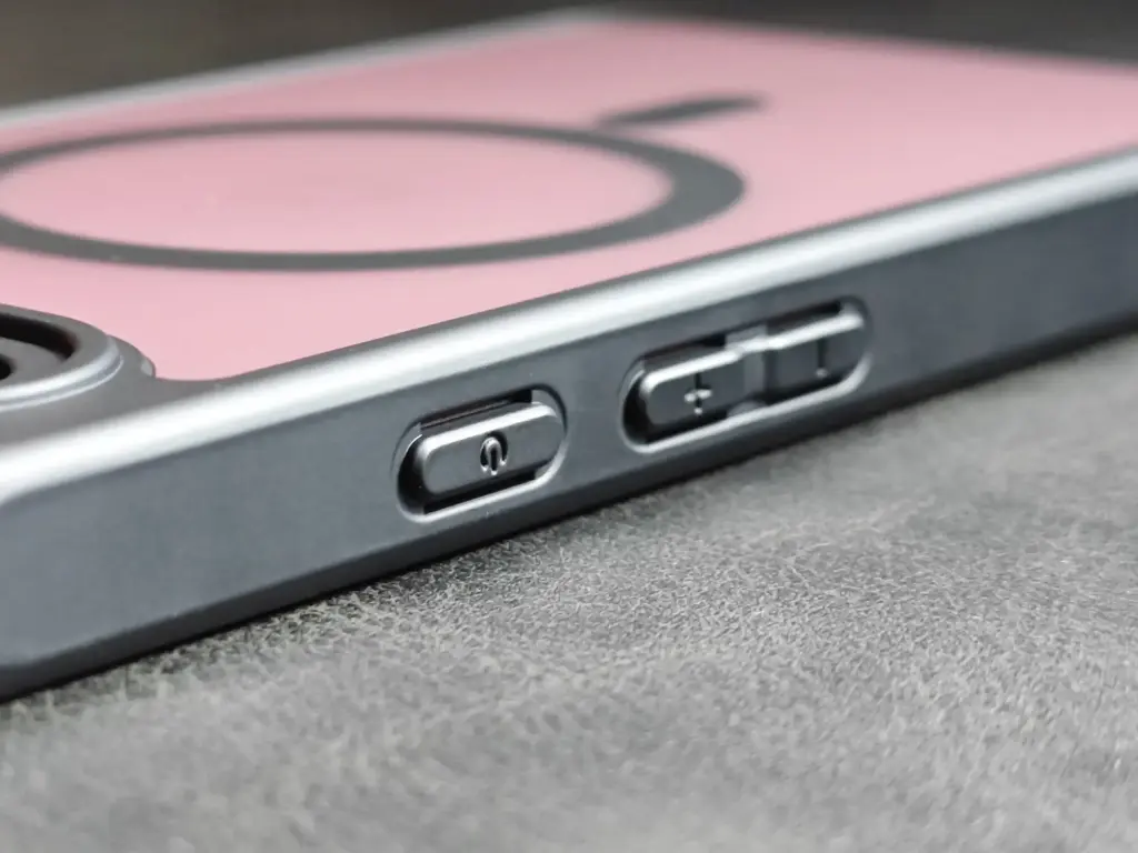 ケースボタン部分