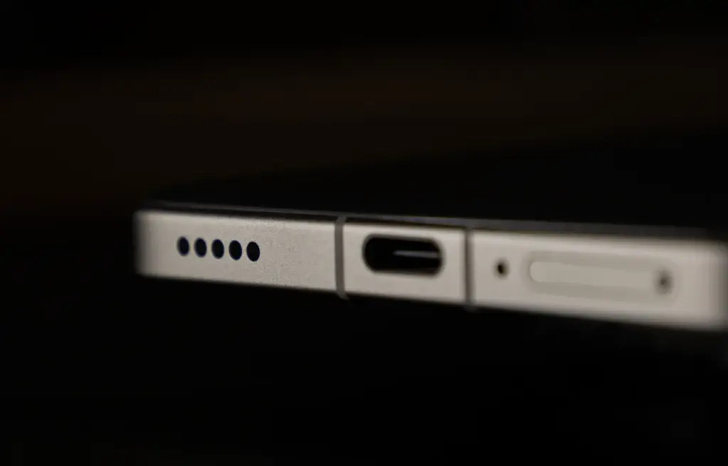 Xiaomi 14T Proスピーカー