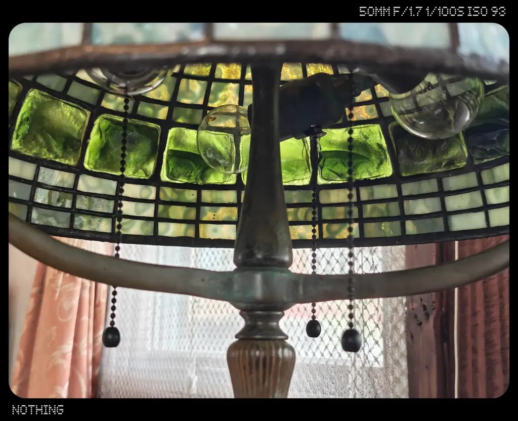 ステンドグラス裏側