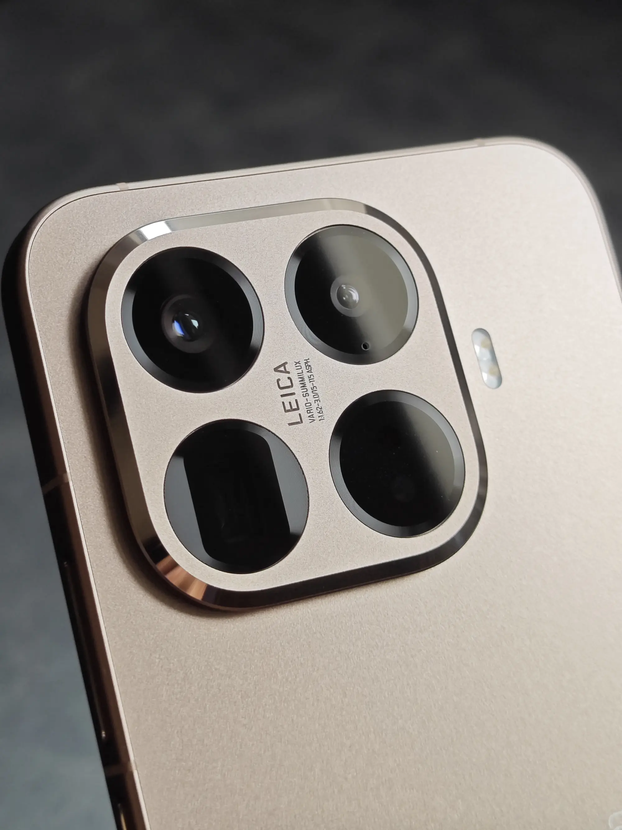 Xiaomi 15T Proカメラ部分