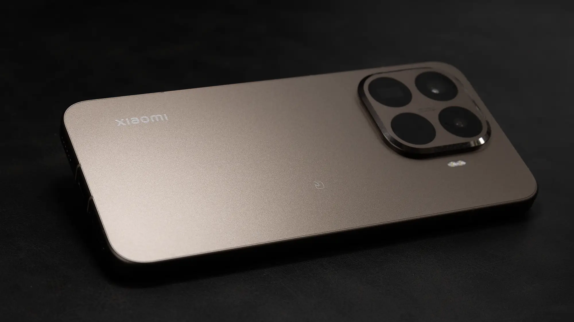 Xiaomi 15T Proロゴ部分