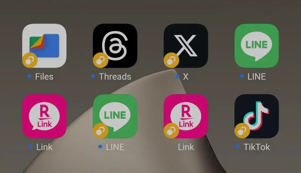 デュアルアプリアイコンを表示したXiaomi 15Tのホーム画面