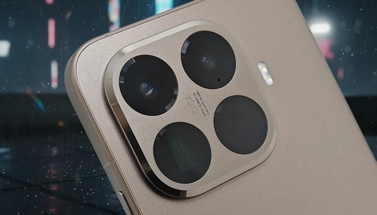 Xiaomi 15T Proのリアカメラモジュール、5倍ペリスコープ望遠を含む4眼デザイン