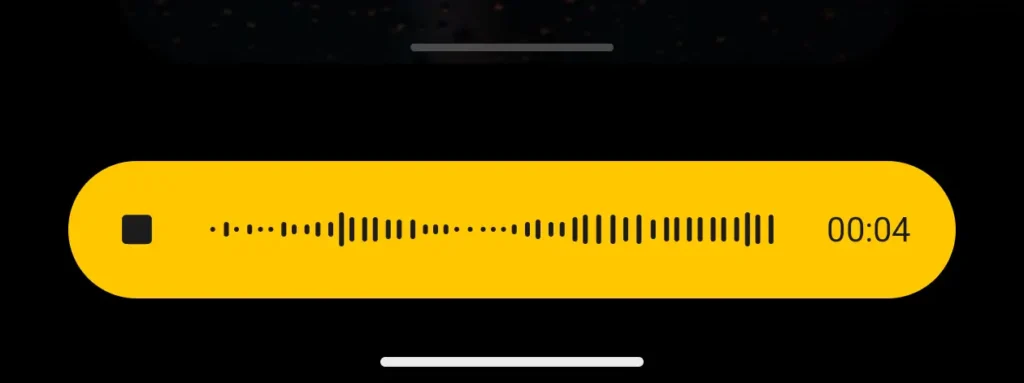 録音中の音声メモ画面(波形表示と録音時間)